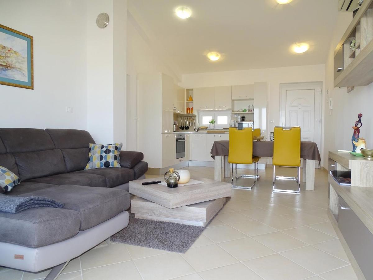 Apartment Bellavista Новиград Экстерьер фото