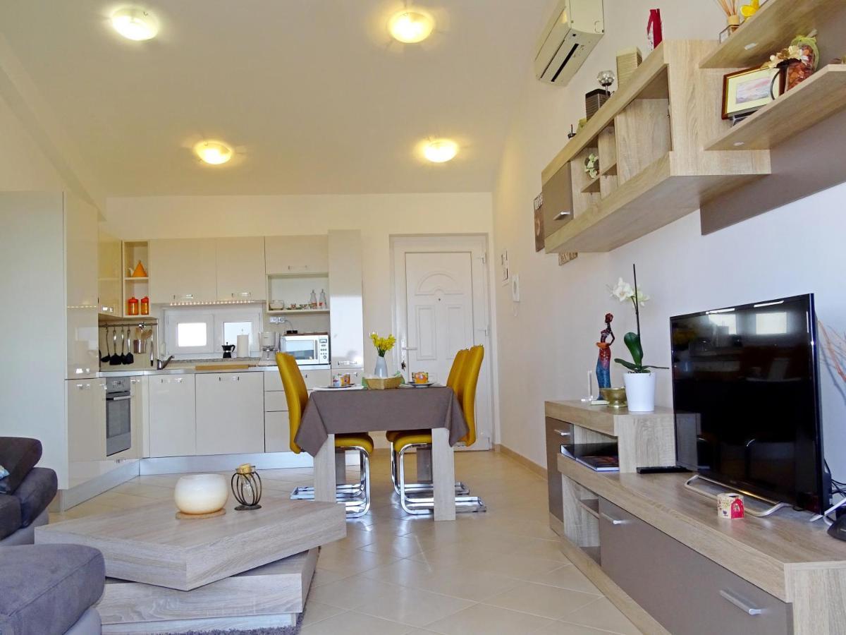 Apartment Bellavista Новиград Экстерьер фото
